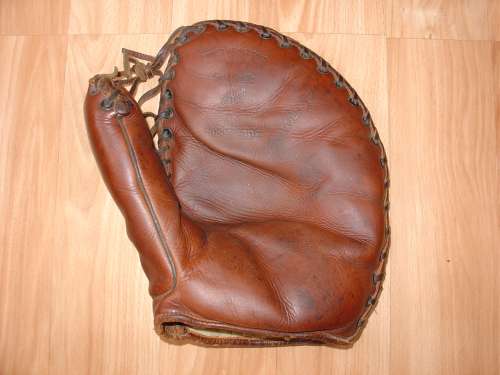 Babe Dahlgren Goldsmith BD Front